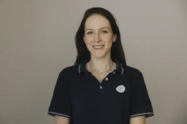 Dr. Mara Standl